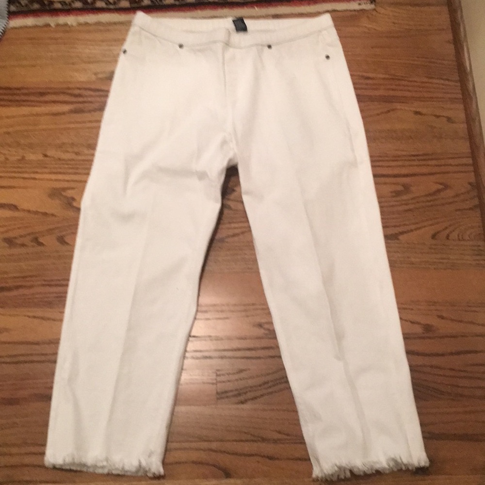 White Hue ankle jeans sz L